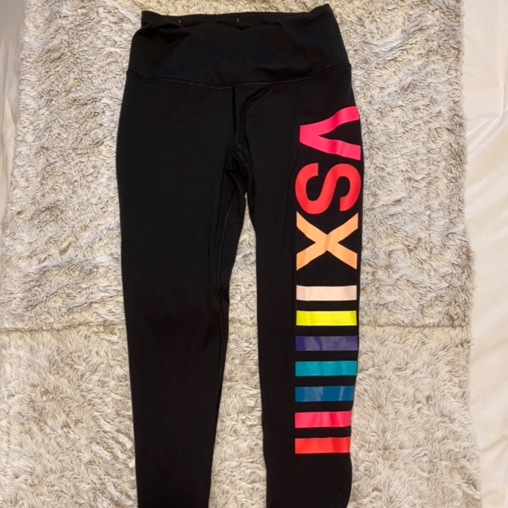 Victoria’s Secret leggings
